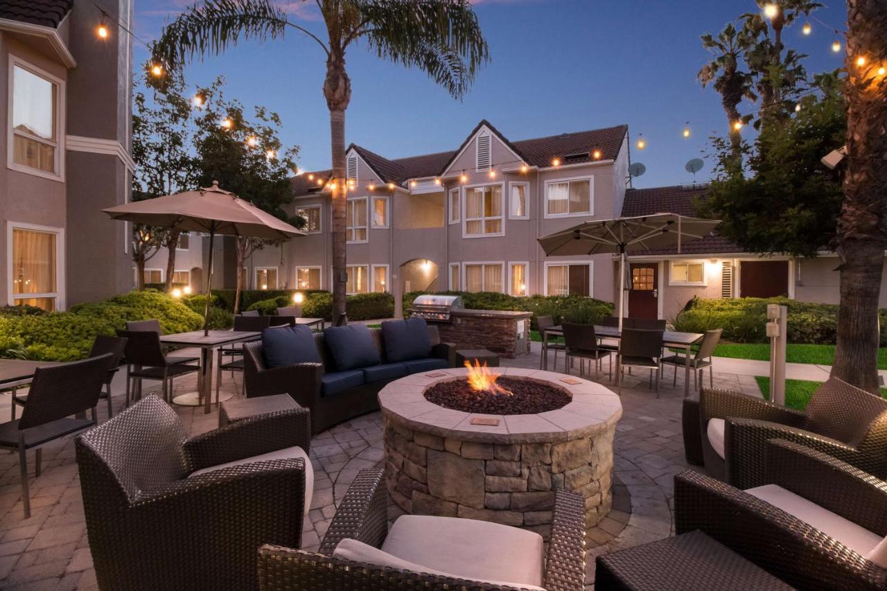 Sonesta Es Suites Huntington Beach Фаунтен-Веллі Екстер'єр фото