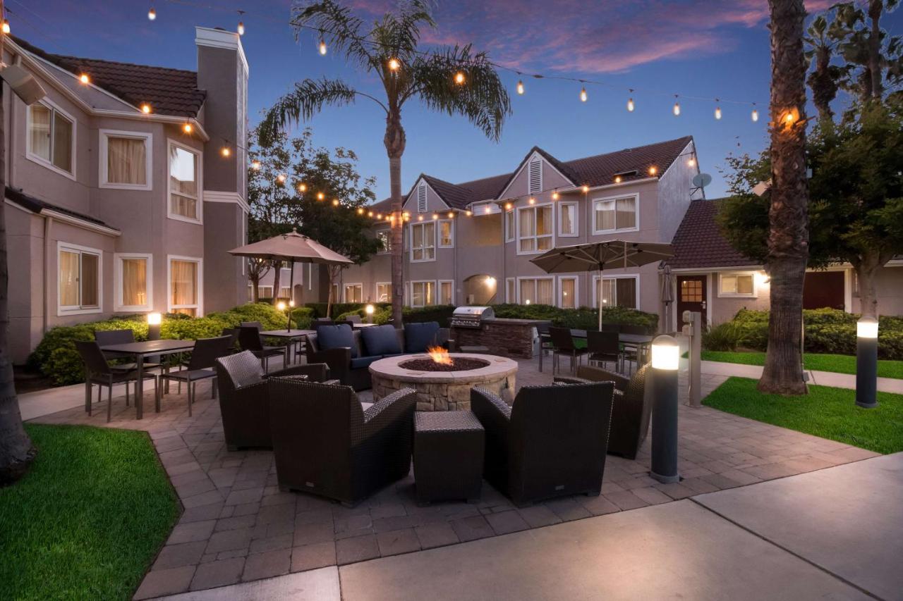 Sonesta Es Suites Huntington Beach Фаунтен-Веллі Екстер'єр фото